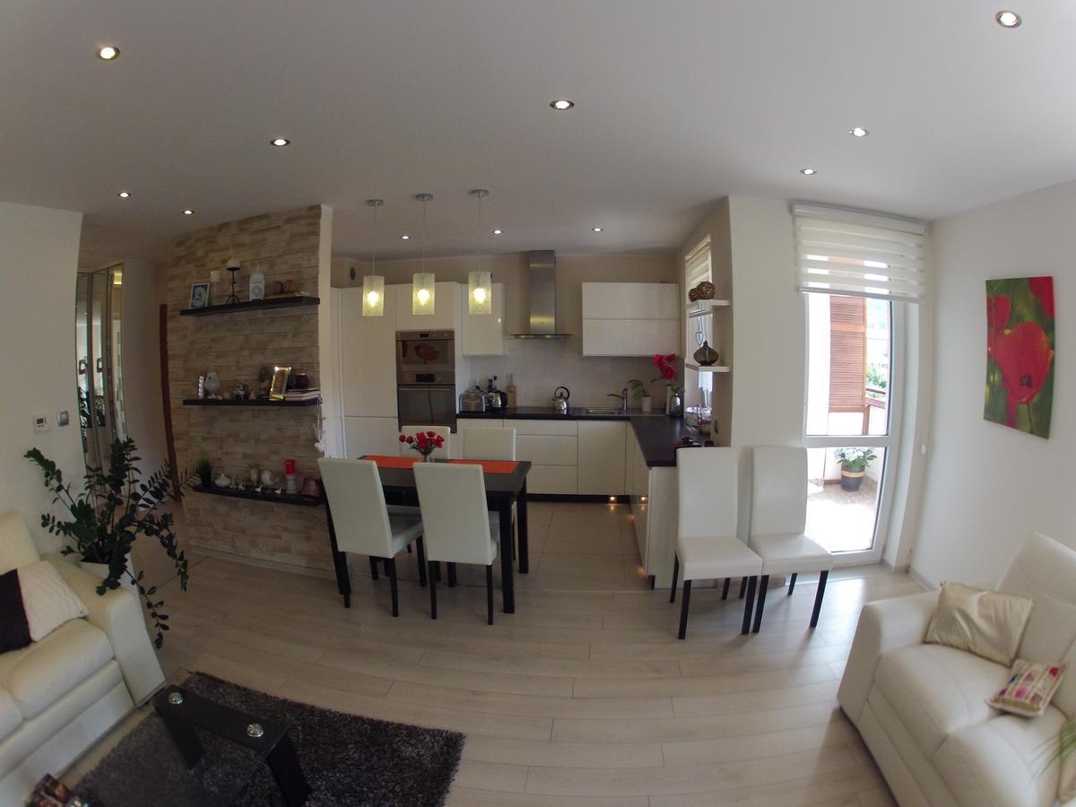 Apartament Alicja Daire Wałbrzych Dış mekan fotoğraf